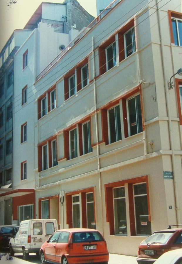 Ladadika New 4